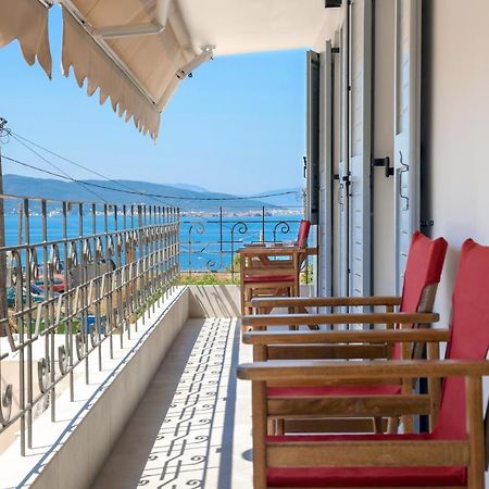Axs First Floor Apartment Aegina Town Kültér fotó