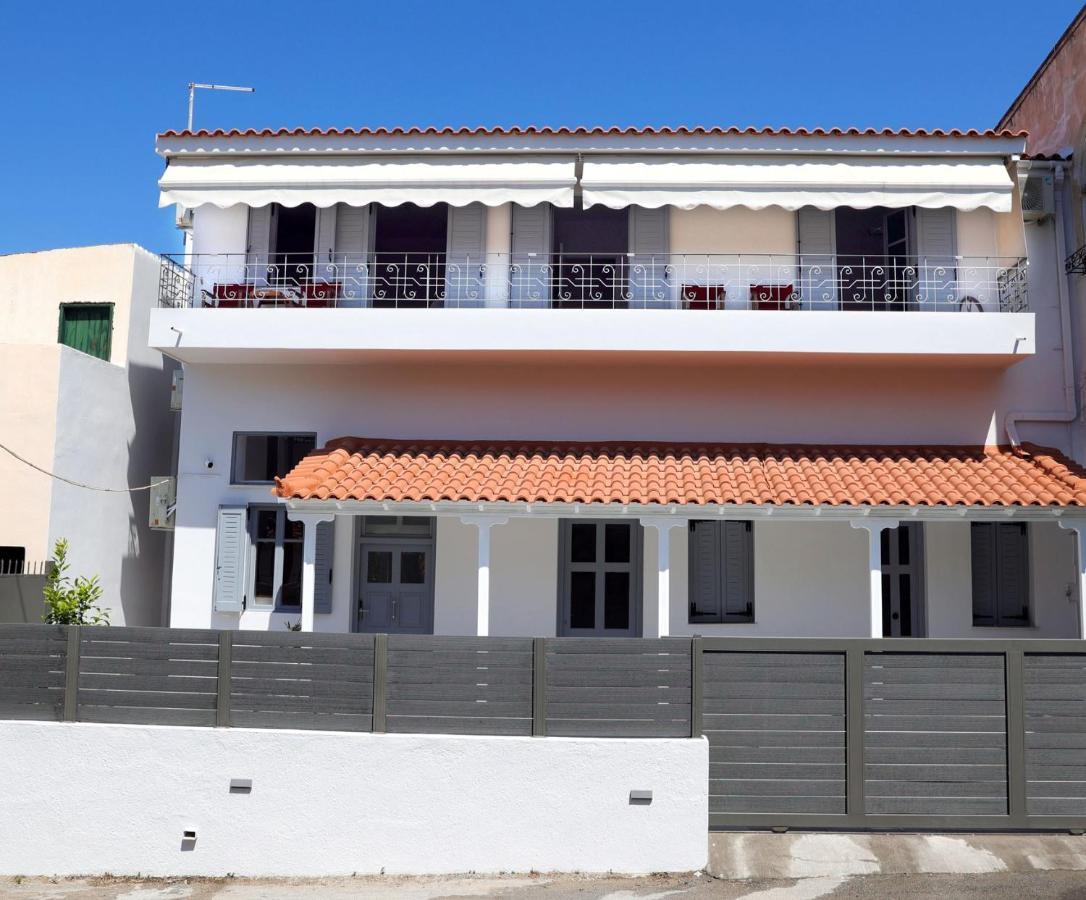Axs First Floor Apartment Aegina Town Kültér fotó