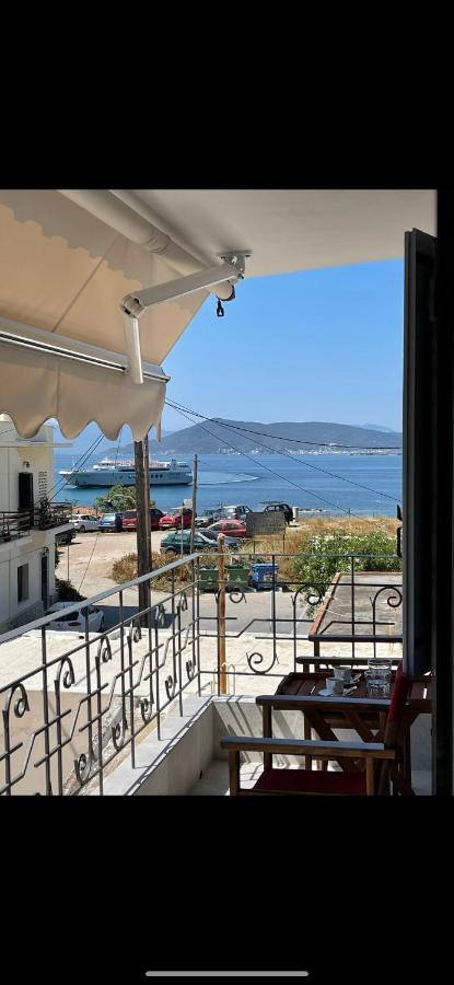 Axs First Floor Apartment Aegina Town Kültér fotó